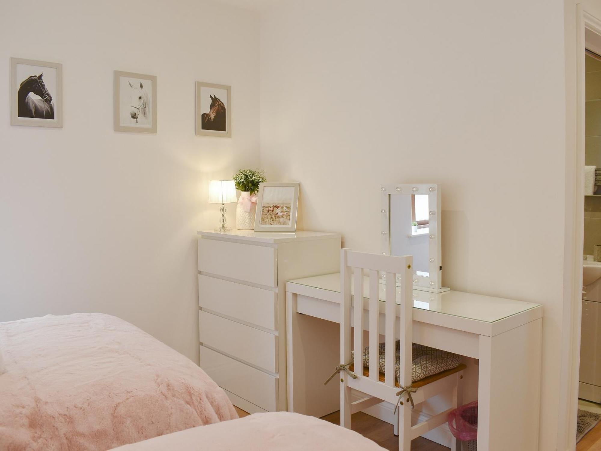 Redstones Cottage Greasby Экстерьер фото